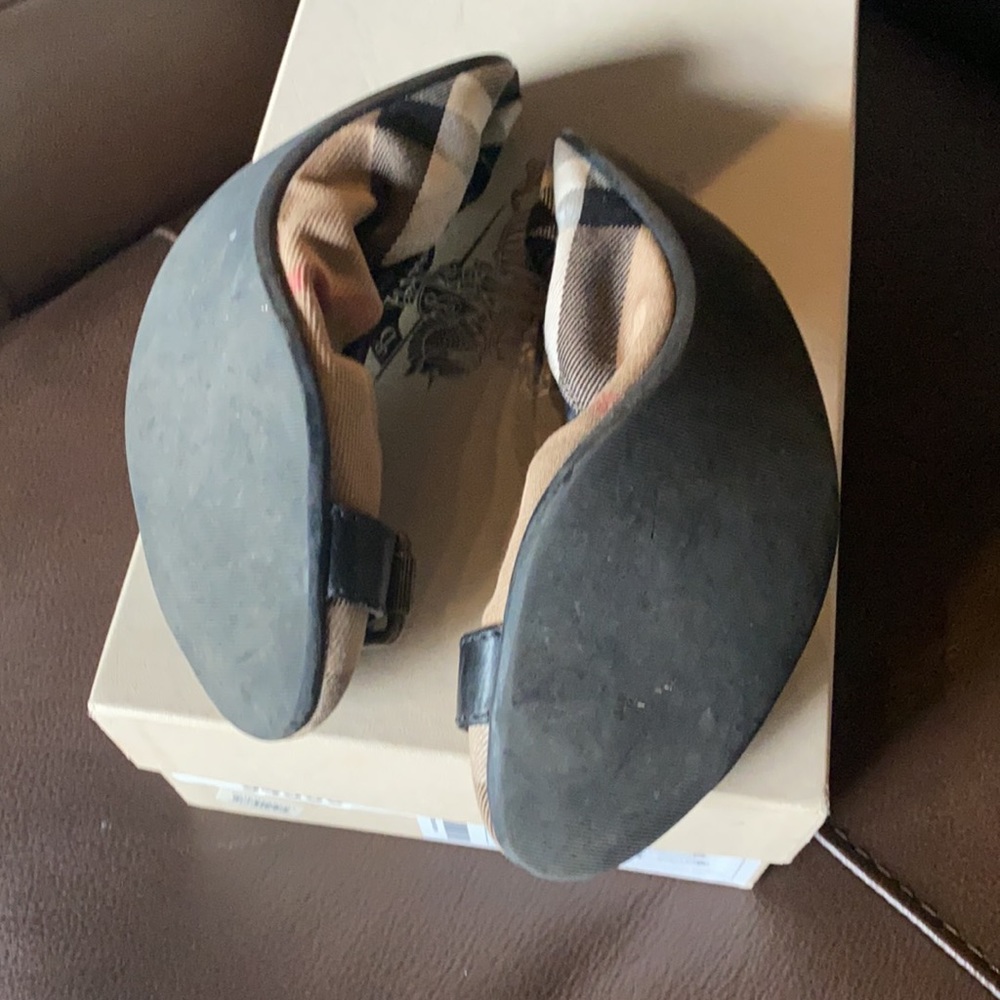 Burberry flats - Picture 5 of 5